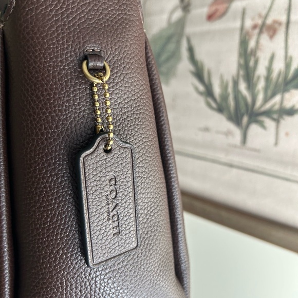 Coach Lola shoulder bag in Maple EUC - Picture 3 of 11